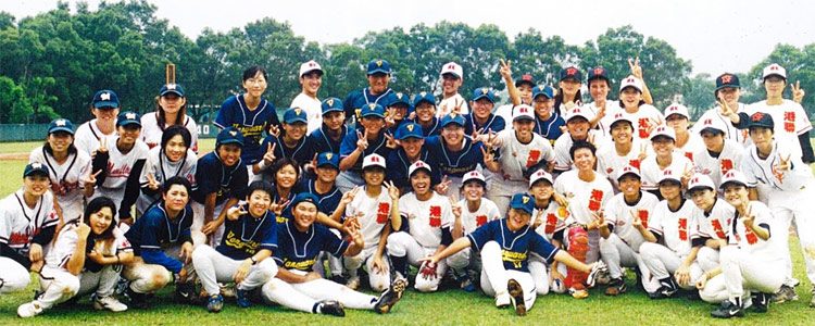2002 台北龍潭邀請賽 — Play Ball…女子棒球之旅的美麗啟航